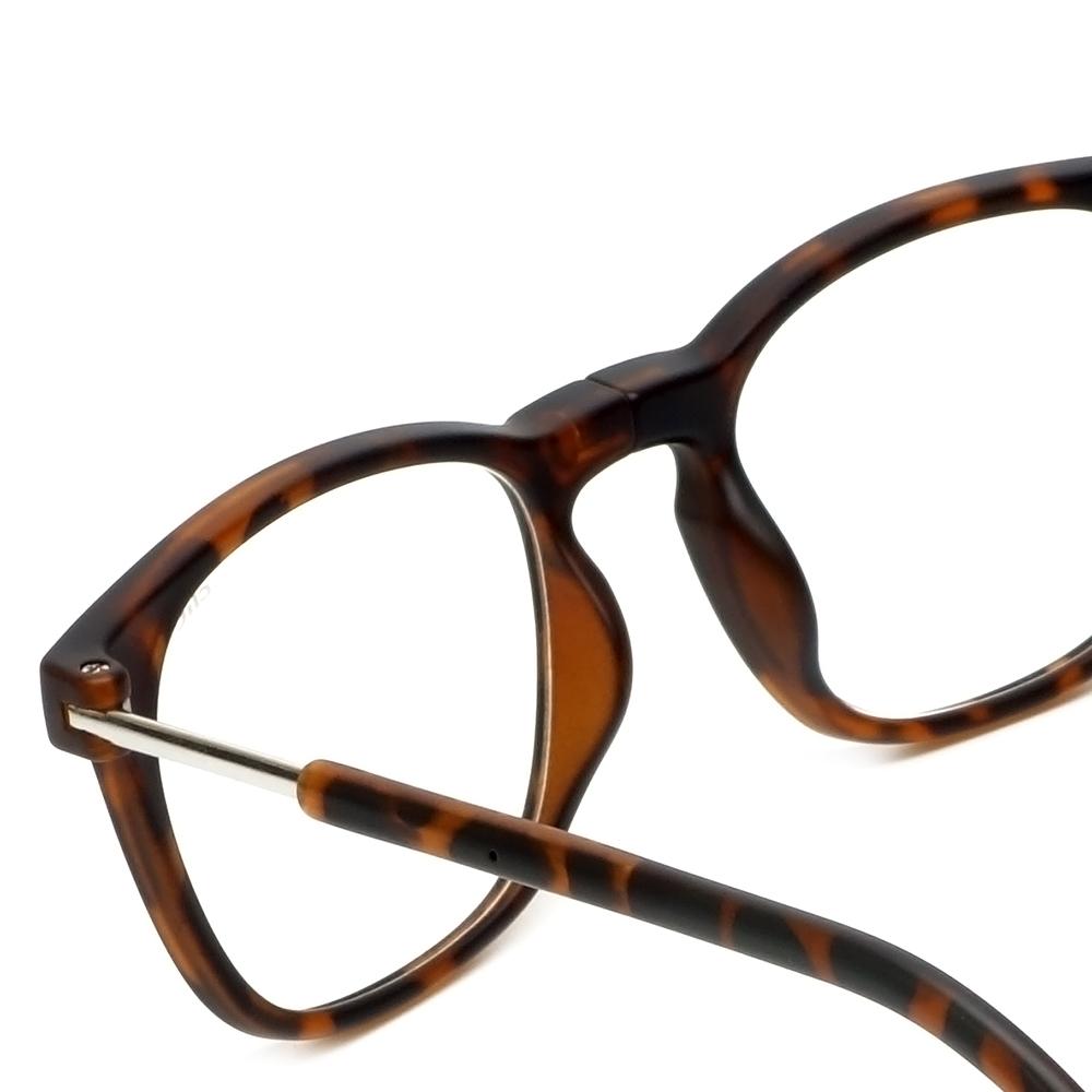 Clic Manhattan Oval Reading Glasses in Tortoise